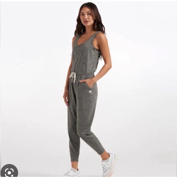 Vuori Lux Jumpsuit Gray Heather Drawstring Pants Knit Small. - Picture 1 of 6